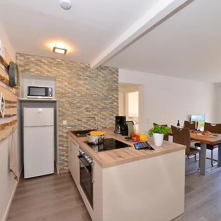 Lägenhet Haus Ideal 3-raum-wohnung Edelweiss *