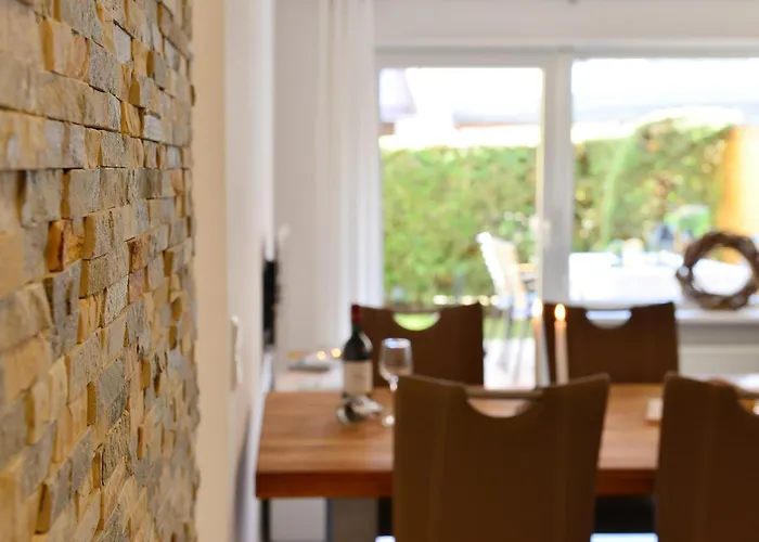 Haus Ideal 3-raum-wohnung Edelweiss Apartman