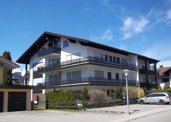 Haus Ideal 3-raum-wohnung Edelweiss Apartman